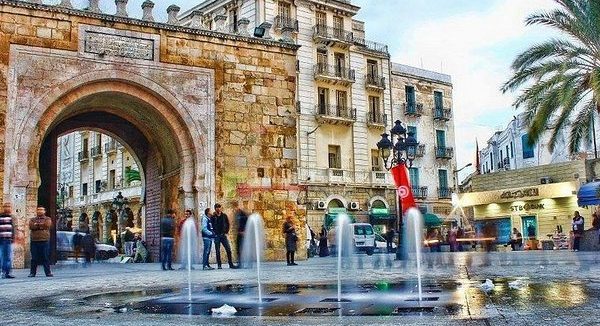 image-1668865899_tunis-bab-bahr