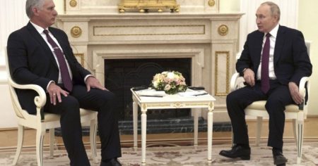 image-1669440350_putin-kuba-prezidenti-el-ayaq