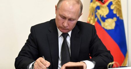 image-putin-imza-1068x661
