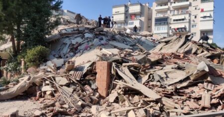 image-zelzele-40-696x382