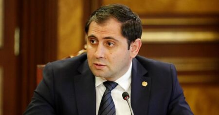 image-suren-papikyan-2-696x407