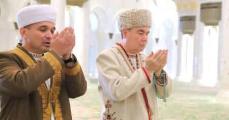 image-muftiy-turkmenistana-768x403