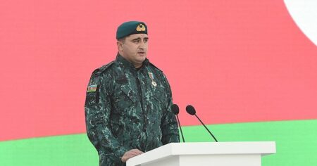 image-military_trophy_park_in_baku_41
