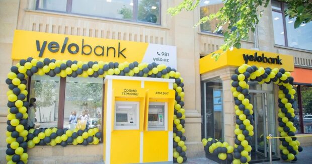   “Yelo Bank”ın filial müdiri müştərinin çənəsini sındırıb- 